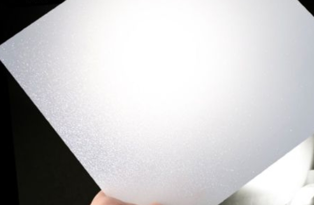 向日葵视频官网擴散板的透光率是多少?