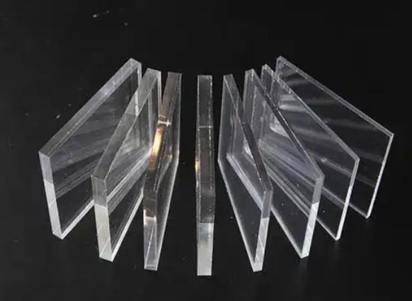 建築中常用的透明材料有哪些？